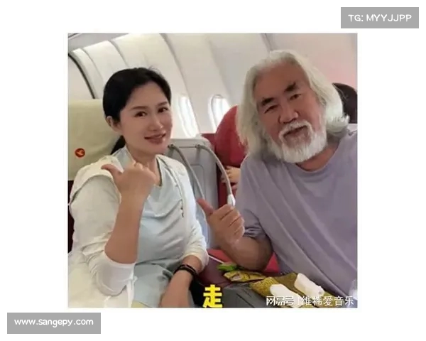 凌晨狂奔新疆!张纪中宠妻行动揭秘:羊肉串成了幸福的源泉(张纪中视频) 凌晨狂奔新疆!张纪中宠妻行动揭秘:羊肉串成了幸福的源泉(张纪中视频)